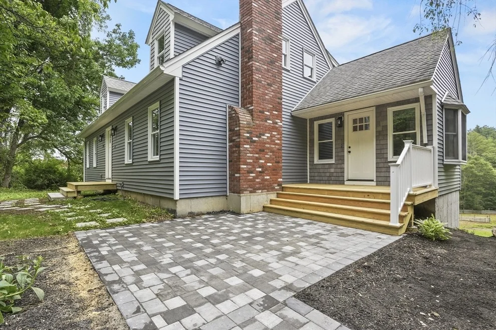 Unit for sale at 19 King Rd, Charlton, MA 01507
