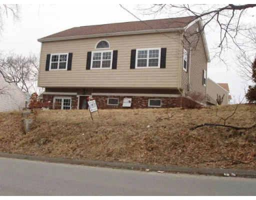 Unit for sale at 151 Sunderland Rd, Worcester, MA 01604