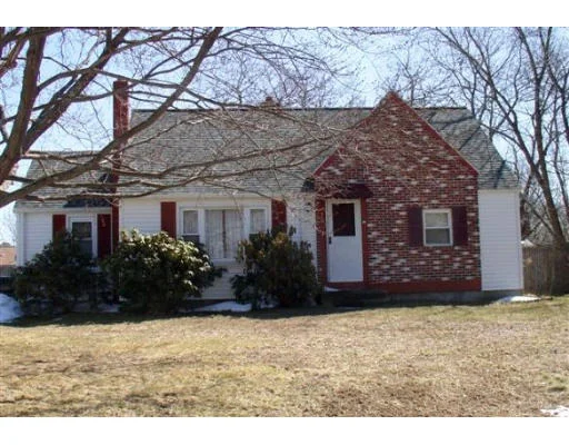 Unit for sale at 7 Carey Lane, Oxford, MA 01540