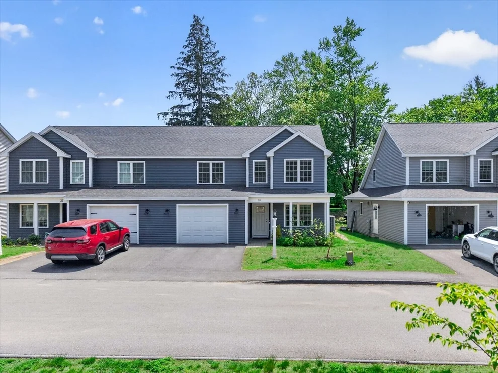 Unit for sale at 31 Patricia Way, Littleton, MA 01460