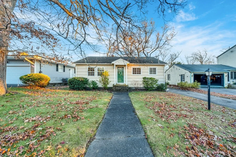 Unit for sale at 70 Westchester St, Lowell, MA 01851