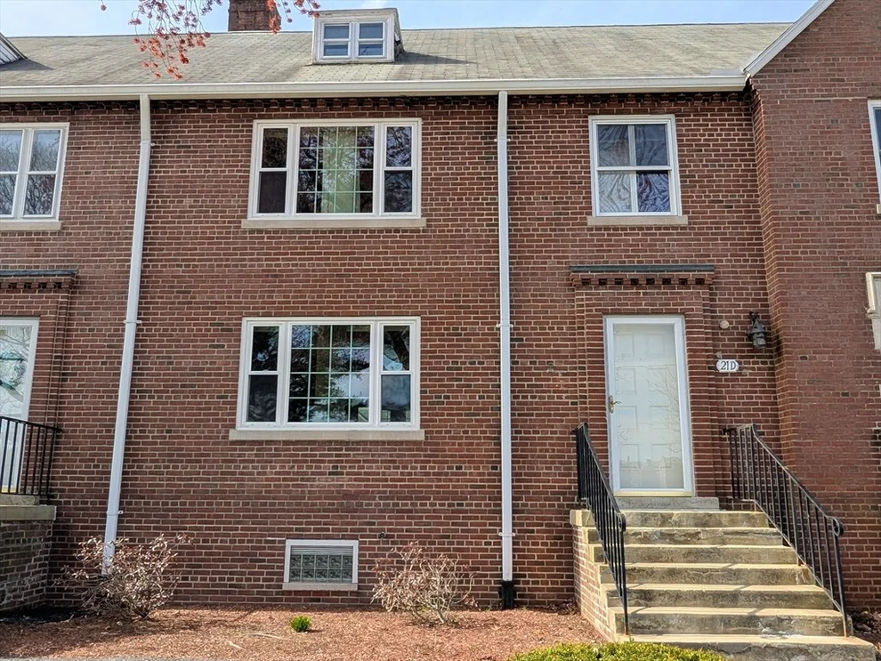 Unit for sale at 21 Elm Rd, Devens, MA 01434