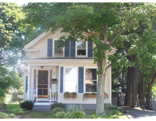 Unit for sale at 482 Central Street, Saugus, MA 01906