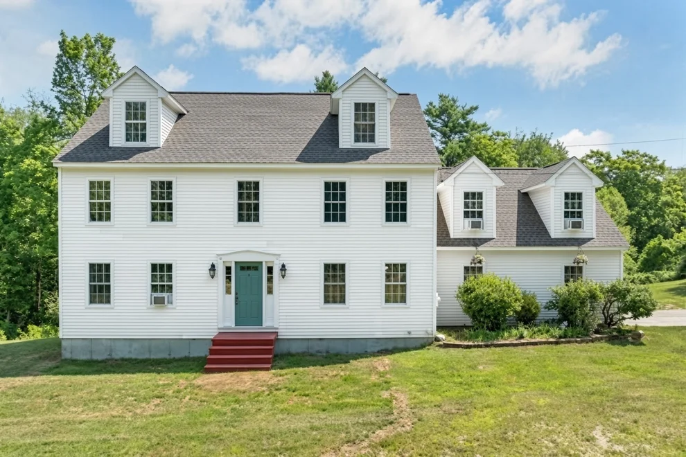 Unit for sale at 197 Grapevine, Dunbarton, NH 03046