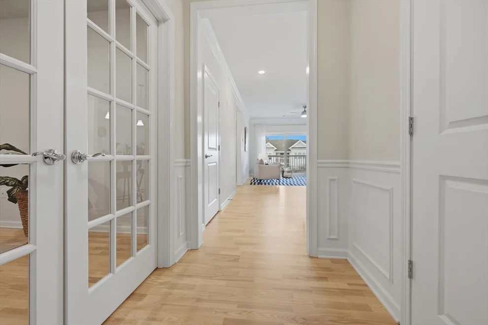 Unit for sale at 4403 Peters Farm Way, Westborough, MA 01581