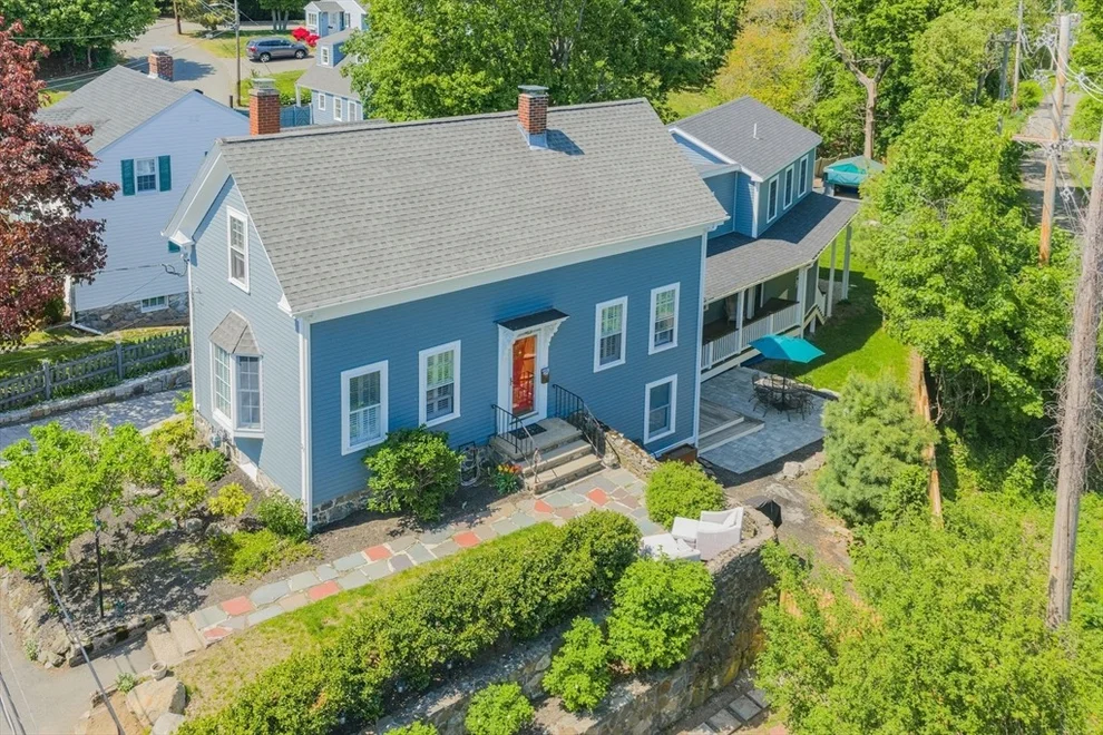 Unit for sale at 27 Maverick St, Marblehead, MA 01945
