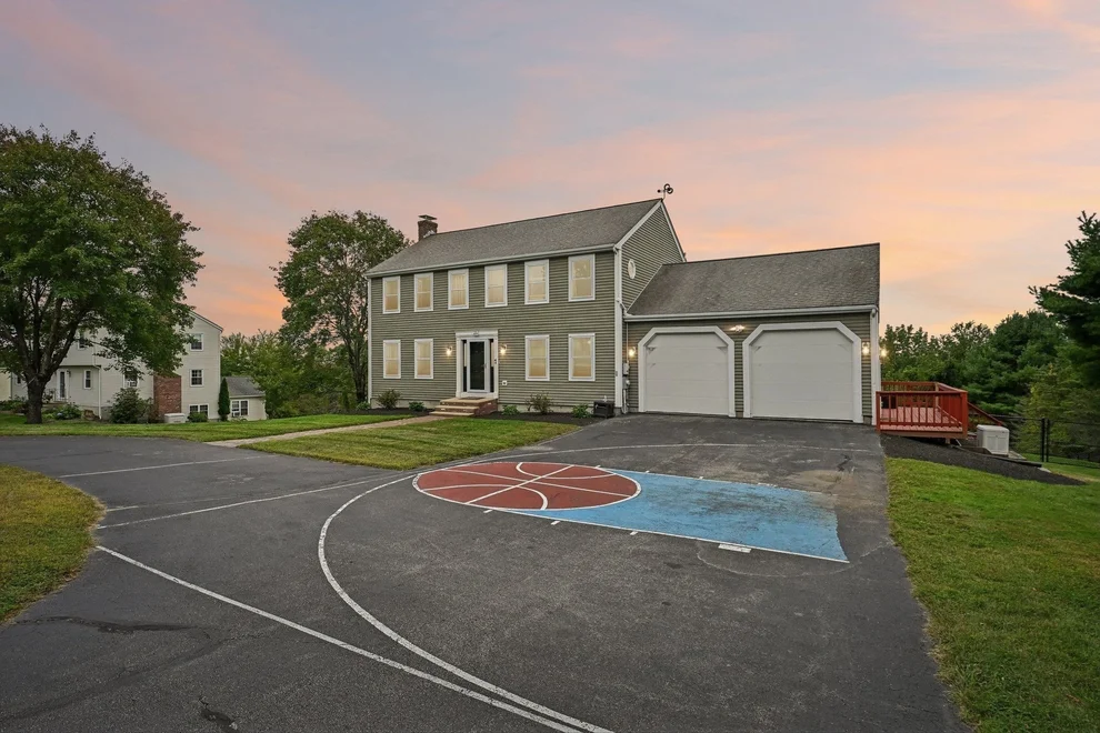 Unit for sale at 25 Piasta Rd, Dudley, MA 01571