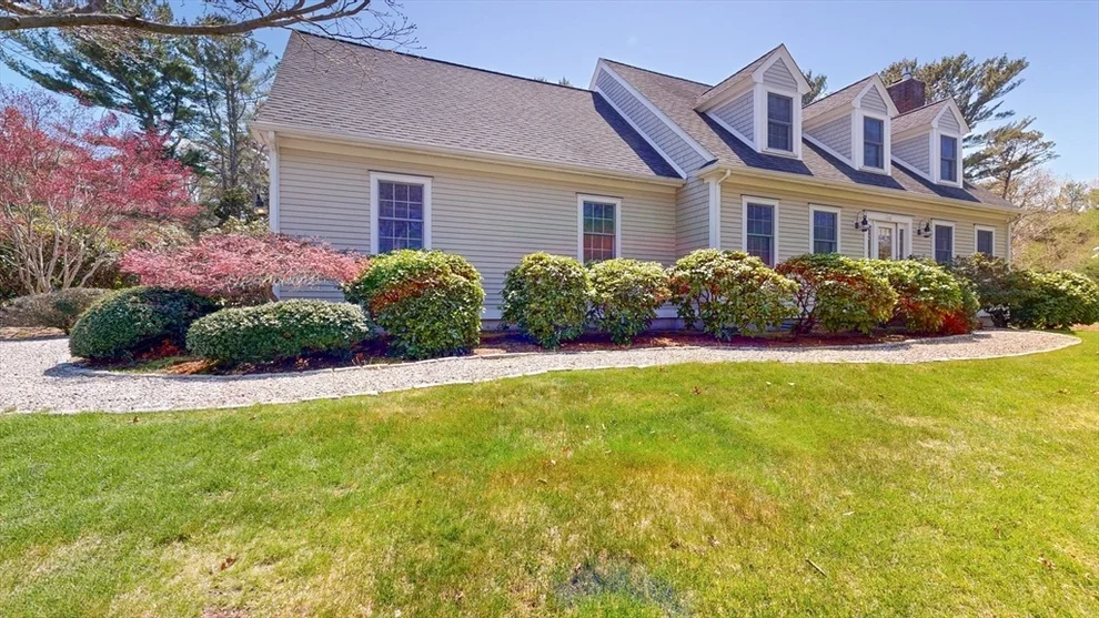 Unit for sale at 20 Finway, Mashpee, MA 02649