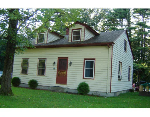 Unit for sale at 12 Oak Ridge Rd, Greenfield, MA 01301