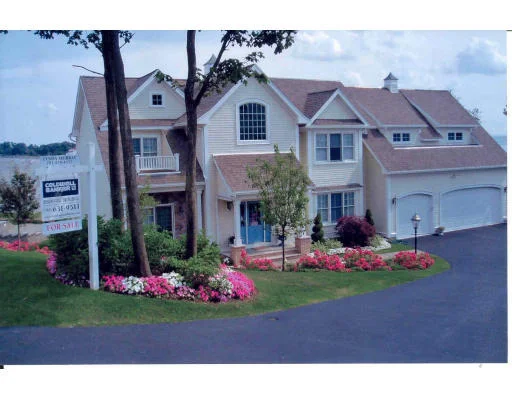 Unit for sale at 3 Howe Rd, Nahant, MA 01908