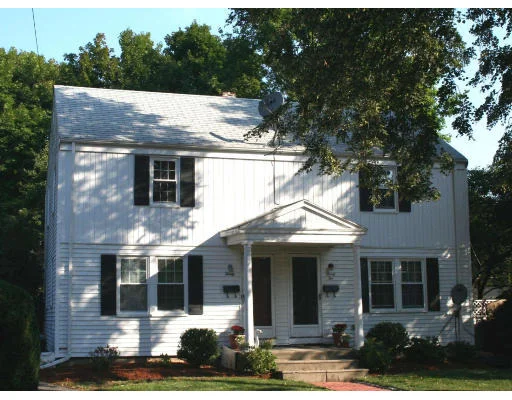 Unit for sale at 32 Hamilton Road, Wakefield, MA 01880