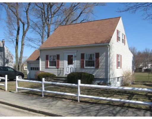Unit for sale at 21 Pilgrim Rd, Weymouth, MA 02191