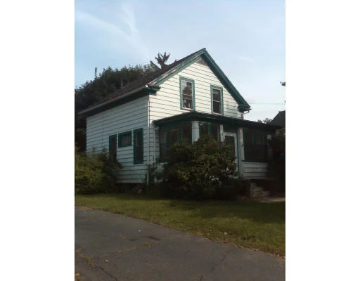 Unit for sale at 11 Franklin Rd, Longmeadow, MA 01106