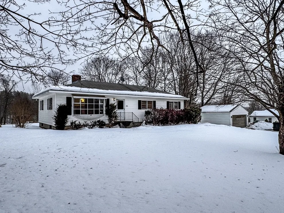 Unit for sale at 858 N Woodstock Rd, Southbridge, MA 01550