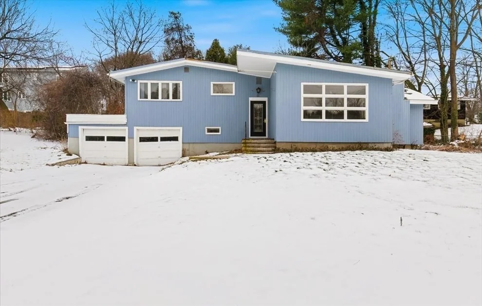 Unit for sale at 348 Concord St, Haverhill, MA 01830