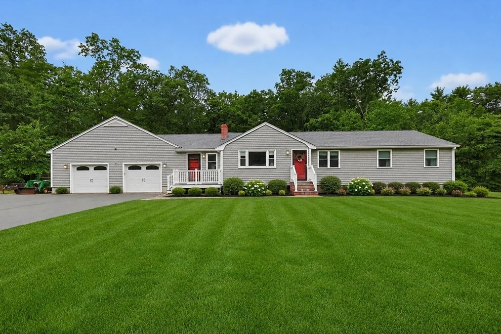 Unit for sale at 165 Harvard Lane, Wrentham, MA 02093