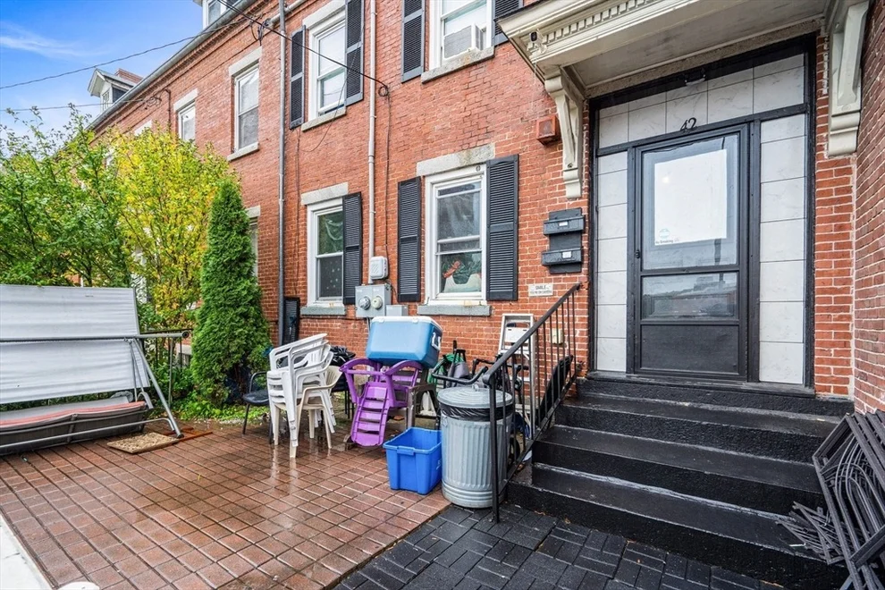 Unit for sale at 42 Union St, Lawrence, MA 01840