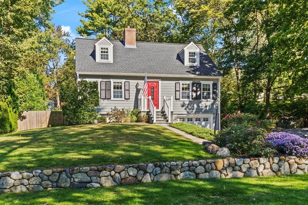 Unit for sale at 10 Bradley Pl, Sudbury, MA 01776