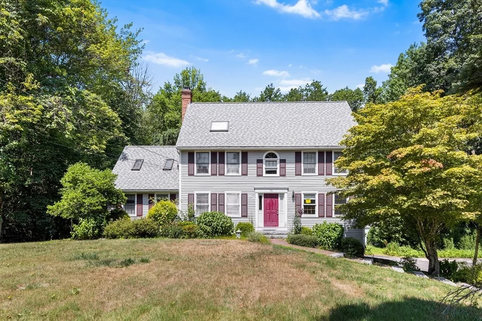 Unit for sale at 36 Pitman Rd, Hampstead, NH 03826