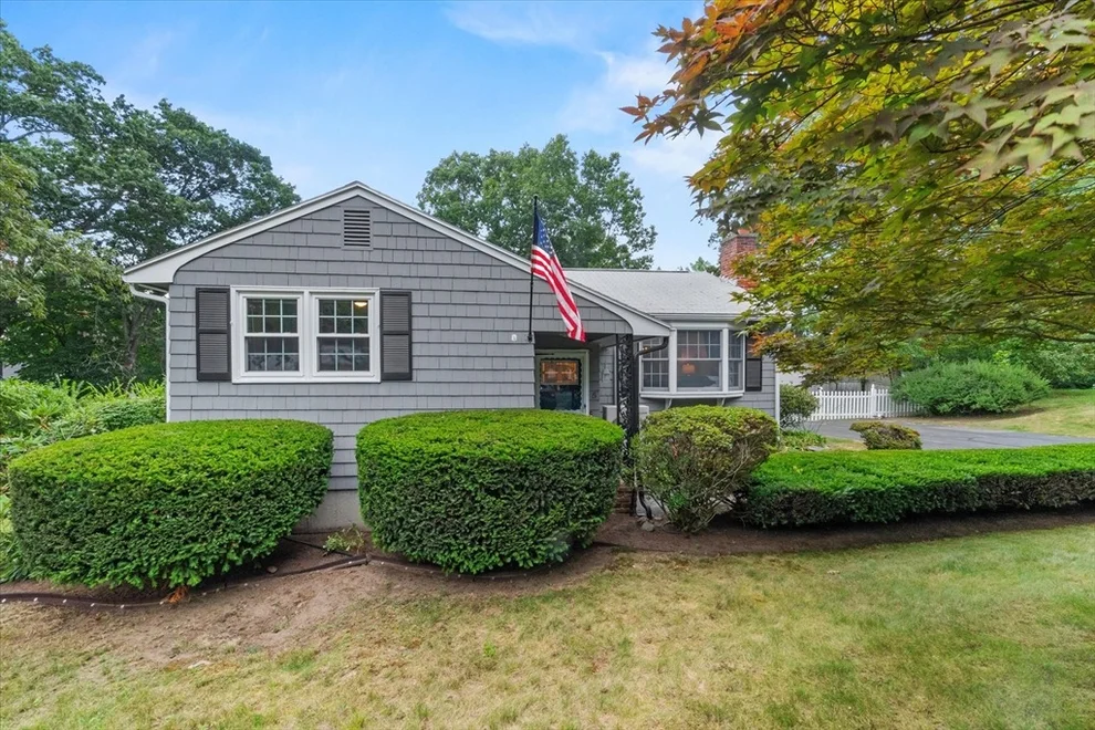 Unit for sale at 5 Loumac Rd, Wilmington, MA 01887