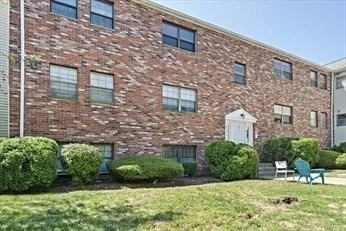 Unit for sale at 8 Jackson Street, Quincy, MA 02169