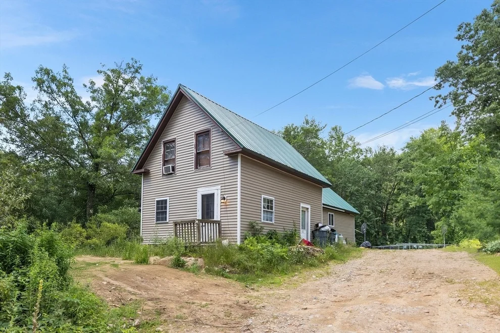 Unit for sale at 87 West Rd, Canterbury, NH 03224
