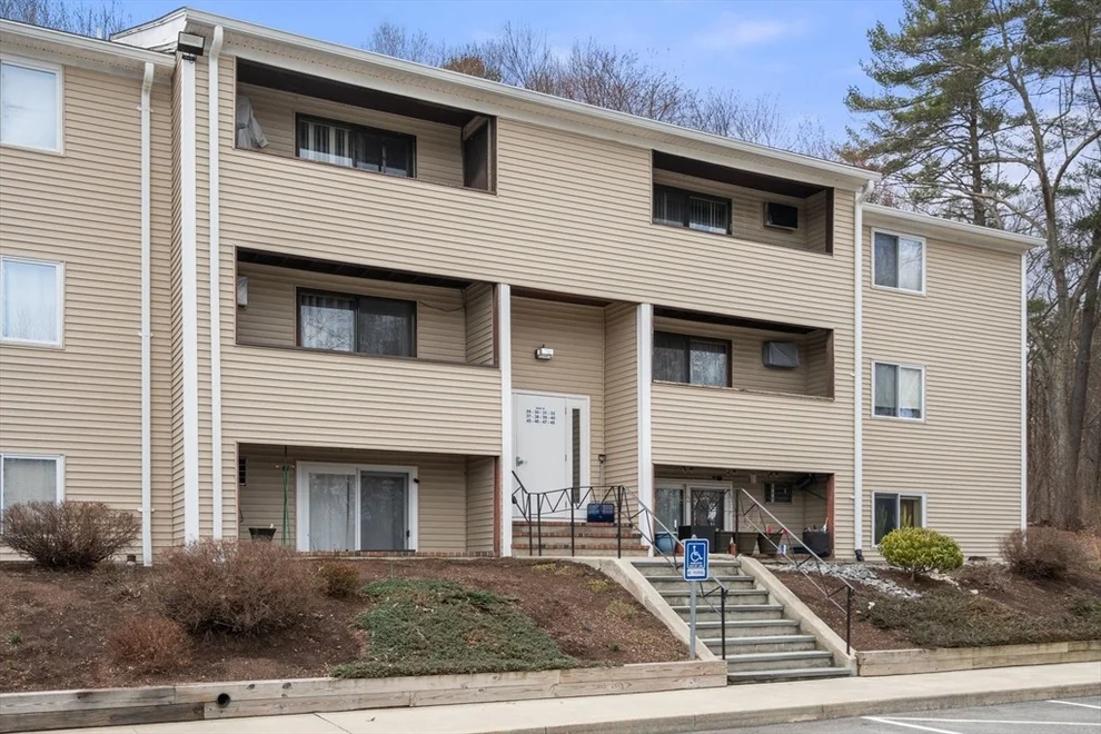 Unit for sale at 117 Quaker Hwy, Uxbridge, MA 01569