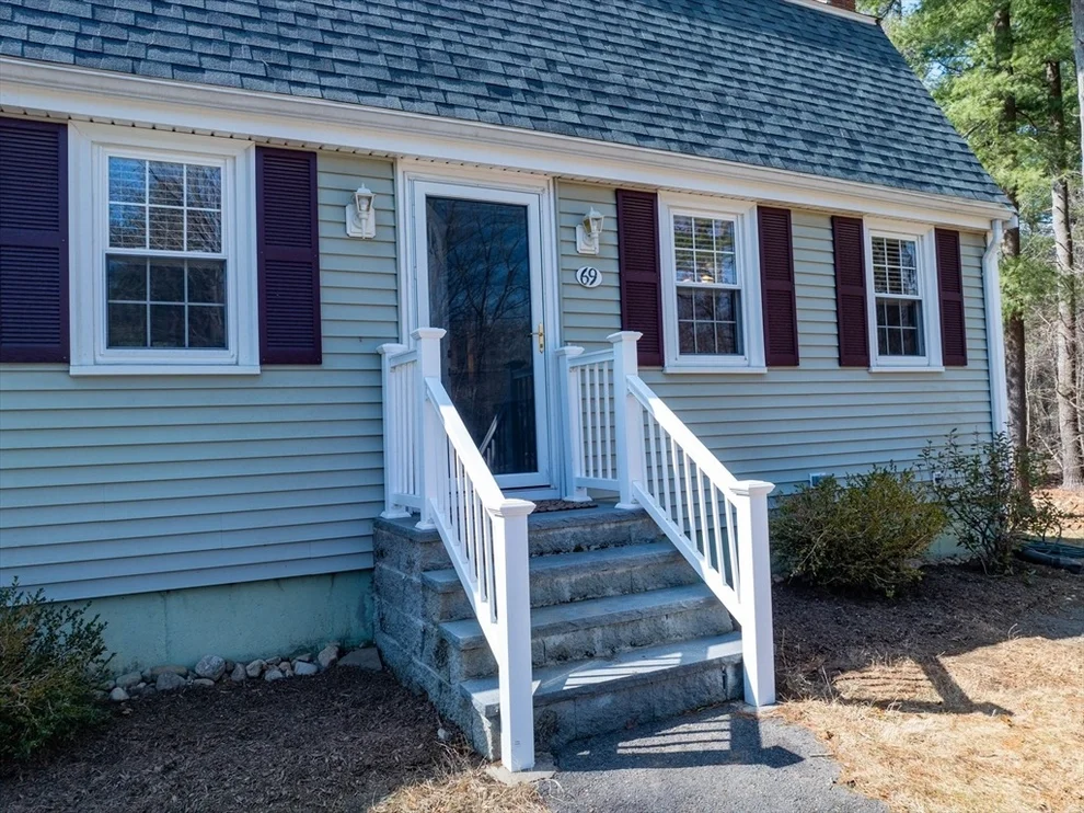 Unit for sale at 69 Columbus Ave, West Bridgewater, MA 02379