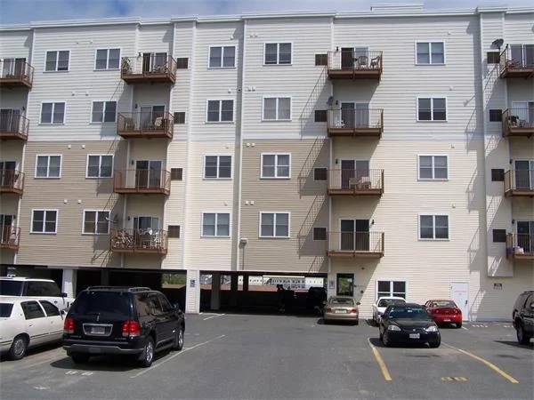 Unit for sale at 84 Aborn St, Peabody, MA 01960