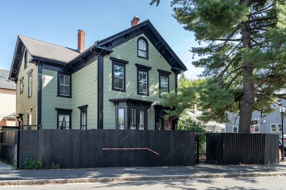 Unit for sale at 102 River St, Cambridge, MA 02139