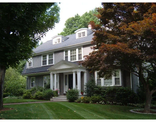 Unit for sale at 126 Abbott Rd, Wellesley, MA 02481