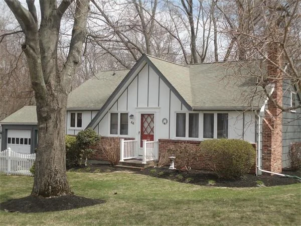 Unit for sale at 44 Hughey Rd, Scituate, MA 02066