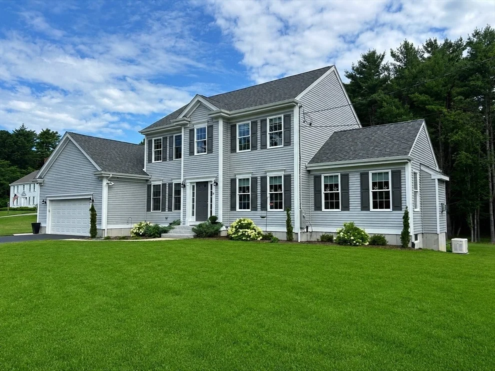 Unit for sale at 41 Clapp Rd, Rochester, MA 02770