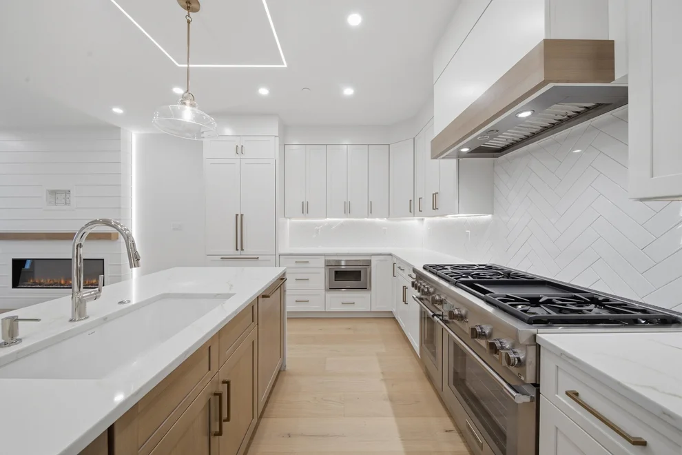Unit for sale at 421 East 6th Street, Boston, MA 02127