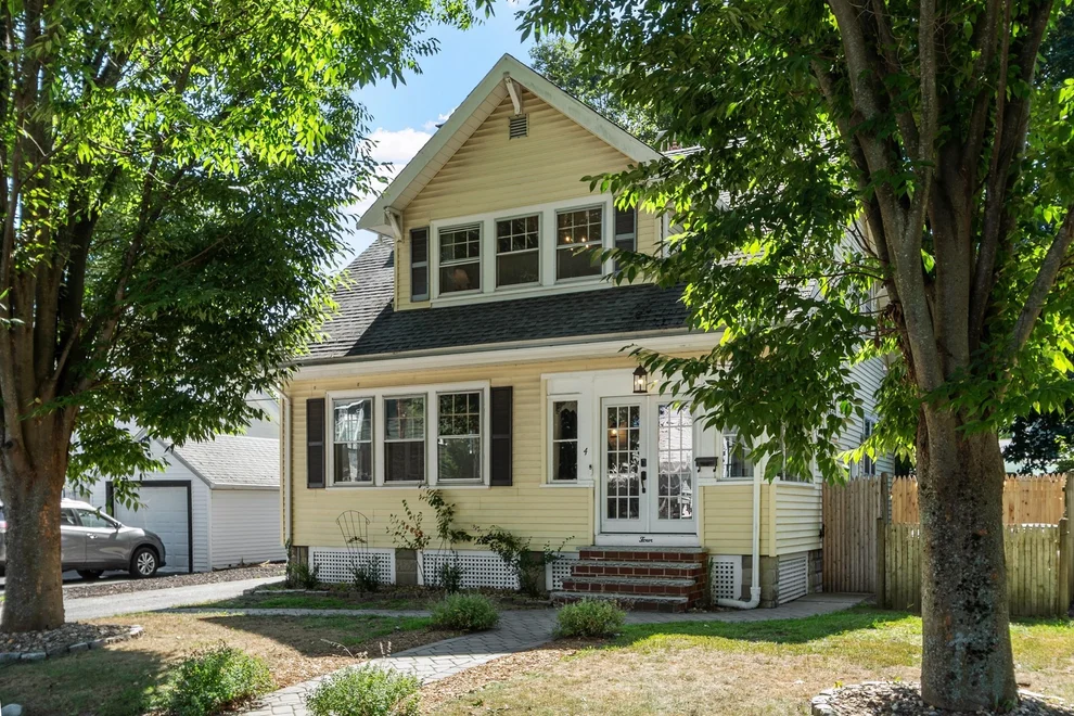 Unit for sale at 4 Stone Avenue, Stoneham, MA 02180