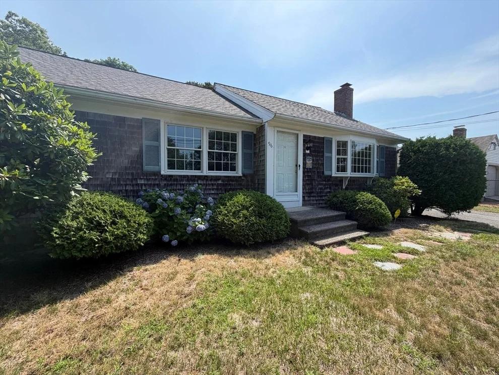 Unit for sale at 96 Pawkannawkut Dr, Yarmouth, MA 02664