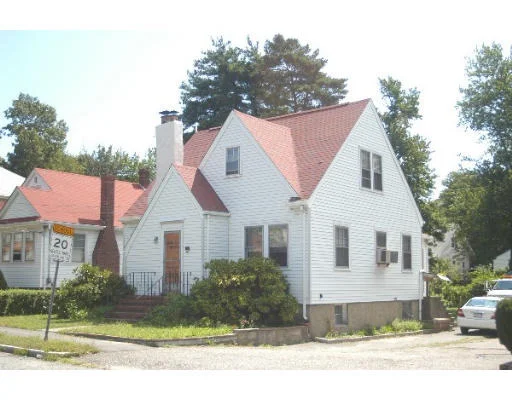 Unit for sale at 38 Saint Anns Rd, Quincy, MA 02170