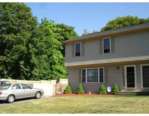 Unit for sale at 43 Scott, Attleboro, MA 02703