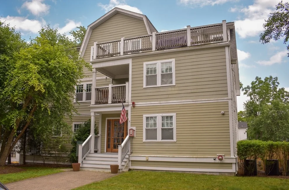 Unit for sale at 23 Beech St, Framingham, MA 01702