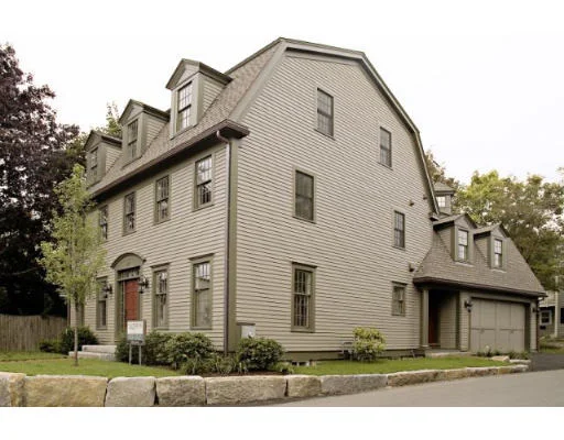 Unit for sale at 37 Central Street, Manchester, MA 01944
