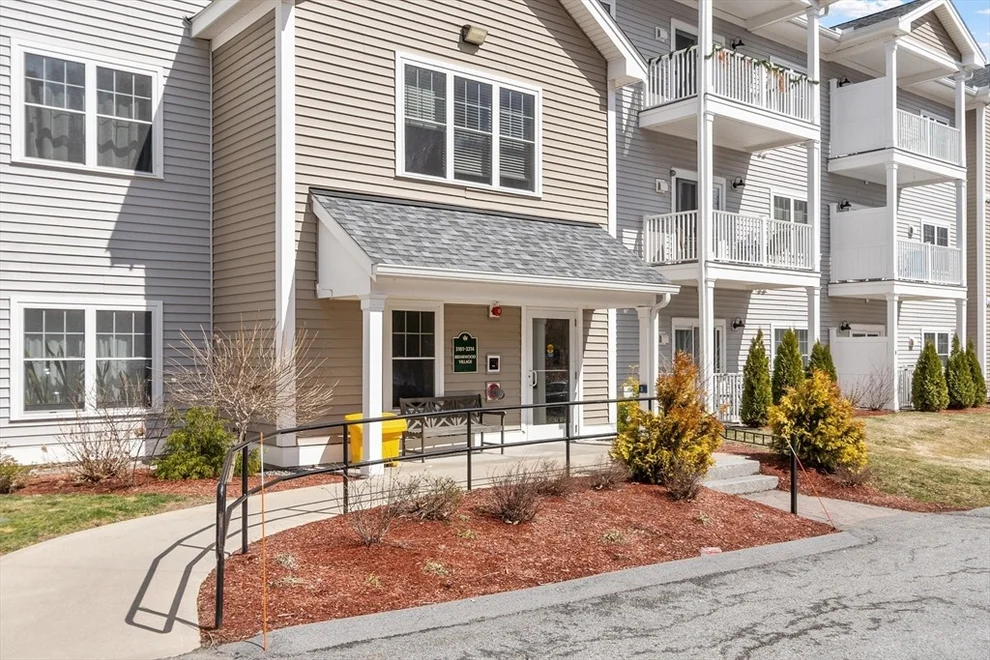 Unit for sale at 3213 Briarwood Vlg, Clinton, MA 01510