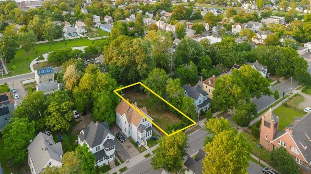 Unit for sale at 0 King St, Springfield, MA 01109