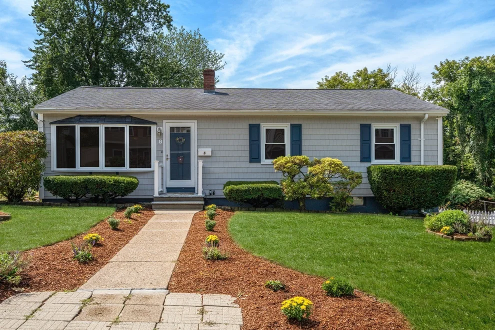 Unit for sale at 8 Benelli St, Woonsocket, RI 02895