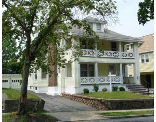 Unit for sale at 394-396 School St, Watertown, MA 02472