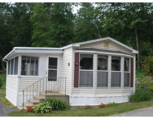 Unit for sale at 6 Mason Street, Pepperell, MA 01463