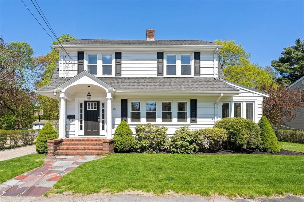 Unit for sale at 39 Park St, Milton, MA 02186