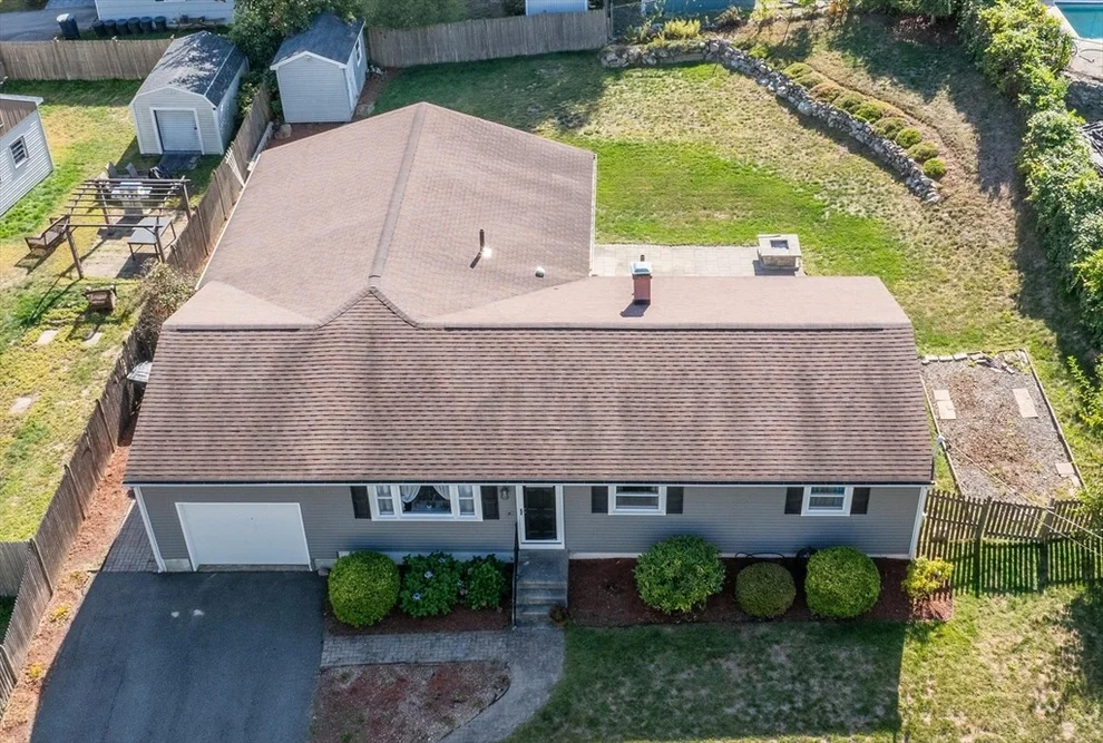 Unit for sale at 28 Nottingham, Nashua, NH 03062