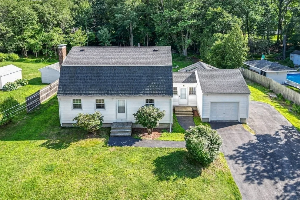 Unit for sale at 107 Bumble Bee Circle, Shrewsbury, MA 01545