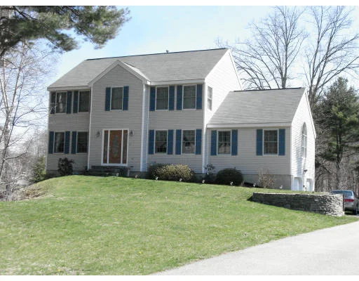 Unit for sale at 6 Nixon Rd, Hudson, MA 01749
