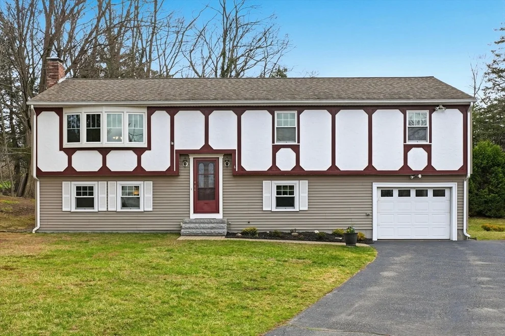 Unit for sale at 6 Childs Circle, Framingham, MA 01701